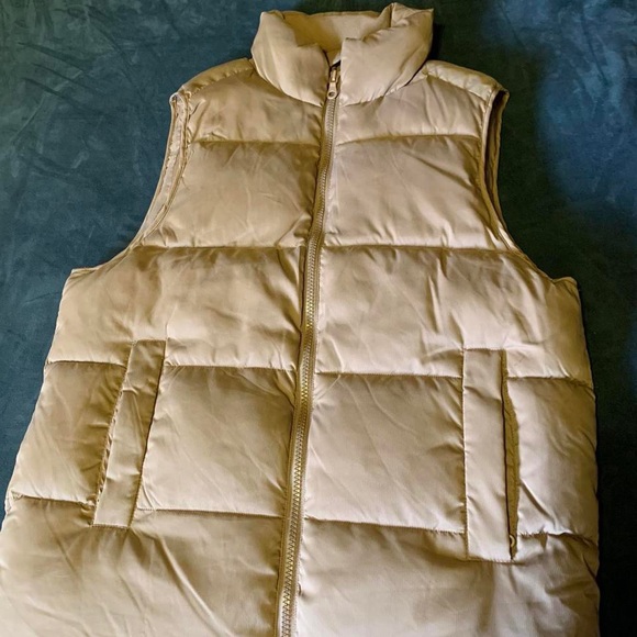 Girlfriend Collective Vest - Picture 2 of 3